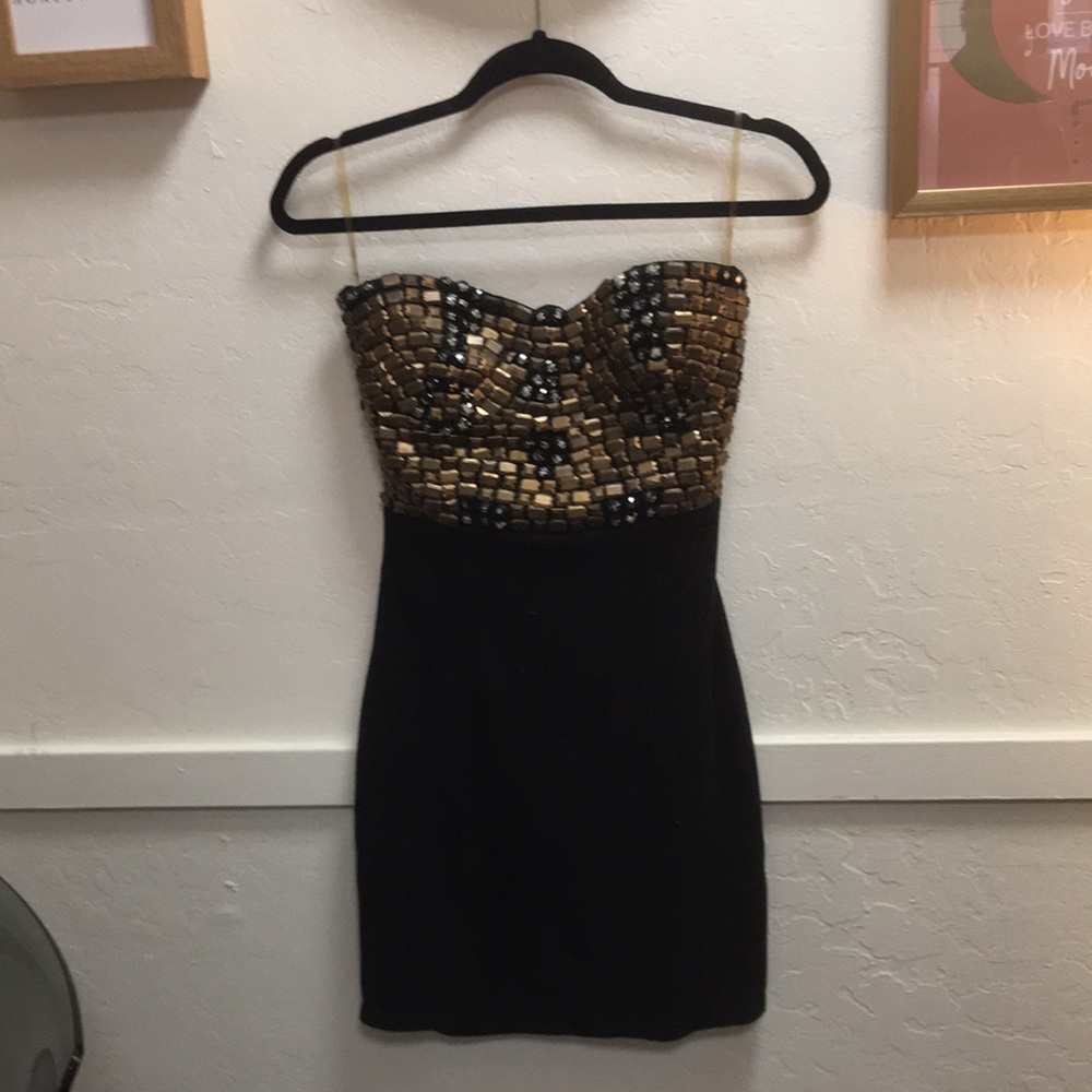 Brand Fredericks, Size M. Mini dress.